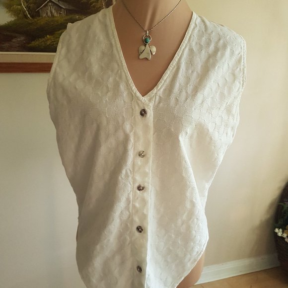 Summer sleevless blouse - Picture 1 of 8